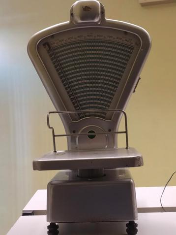 Ancienne balance beschikbaar voor biedingen