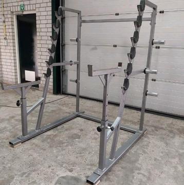 Panatta multi press squat rack   beschikbaar voor biedingen