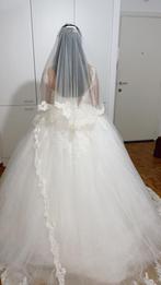 Robe de mariée princesse blanche, Vêtements | Femmes, Comme neuf, Blanc, Robe de mariée
