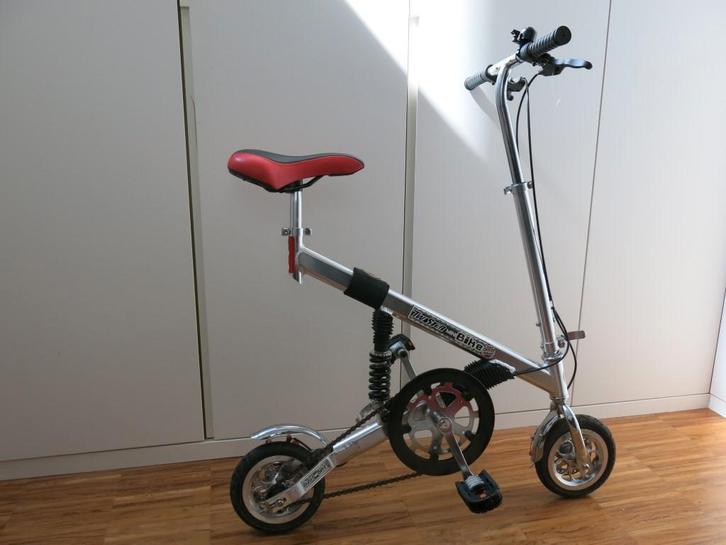 Vélo pliable Minibike Twisterbike avec sac de transport, Vélos & Vélomoteurs, Vélos | Vélos pliables, Comme neuf, Enlèvement ou Envoi