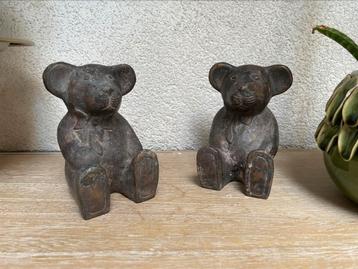Ours en bronze anciens, Enlèvement, Bronze