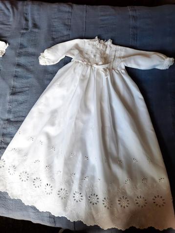 Robe de baptême ancienne, décorative, Enlèvement ou Envoi