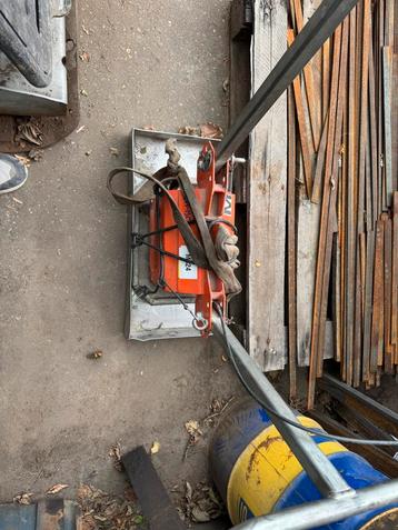 Vacuum tilhulp beschikbaar voor biedingen