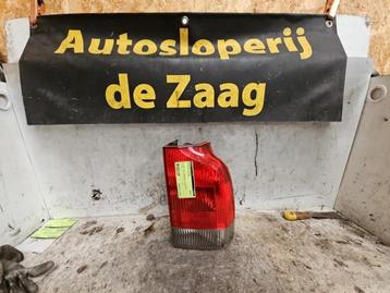 Achterlicht rechts van een Volvo XC70 beschikbaar voor biedingen