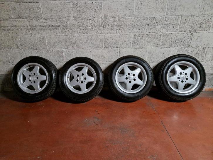 Mercedes-Benz velgen, Auto-onderdelen, Banden en Velgen, Band(en), Winterbanden, 15 inch, 195 mm, Gebruikt, Ophalen of Verzenden