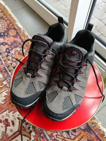 Chaussures Merrell taille 41.5 avec suspension Nike-air, Enlèvement ou Envoi, Comme neuf