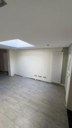 Grijze keramische vloertegels 30,5m² + plinten 30m, 60 cm ou plus, Carrelage de sol, Céramique, Enlèvement