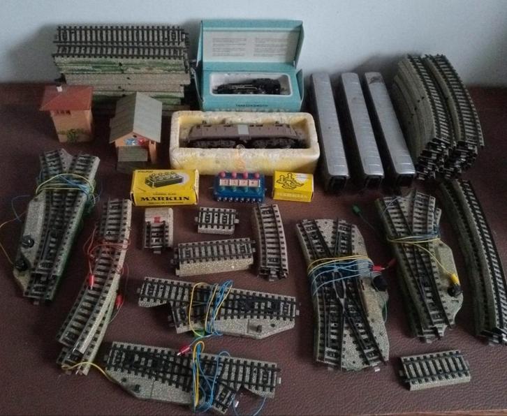 Märklin: set met 2 locomotieven, Hobby en Vrije tijd, Modeltreinen | Overige schalen, Gebruikt, Locomotief, Gelijkstroom of Wisselstroom