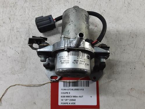 VACUUMPOMP Ferrari GTC4 Lusso (01-2016/-) (50513244), Auto-onderdelen, Motor en Toebehoren, Ferrari, Gebruikt