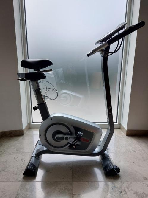 Hometrainer, Sport en Fitness, Fitnessapparatuur, Gebruikt, Hometrainer, Aluminium, Ophalen