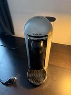 Nespresso Vertuo Plus machine, Electroménager, Machine à espresso, Réservoir d'eau amovible, Dosettes et capsules de café, Comme neuf
