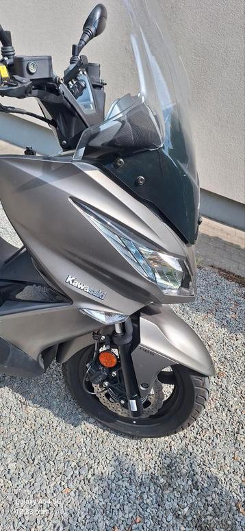Kawasaki J 300 beschikbaar voor biedingen