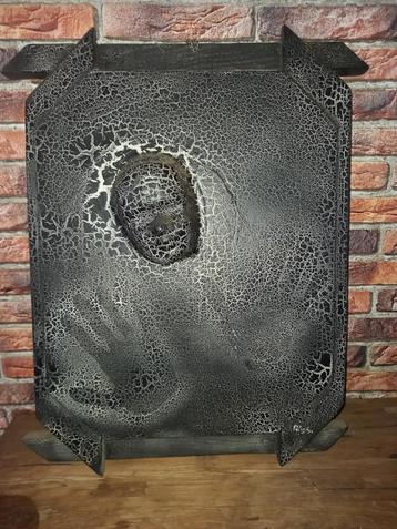 2 kaders 5€/stuk of 2 voor 8€ en wandtapijt beschikbaar voor biedingen