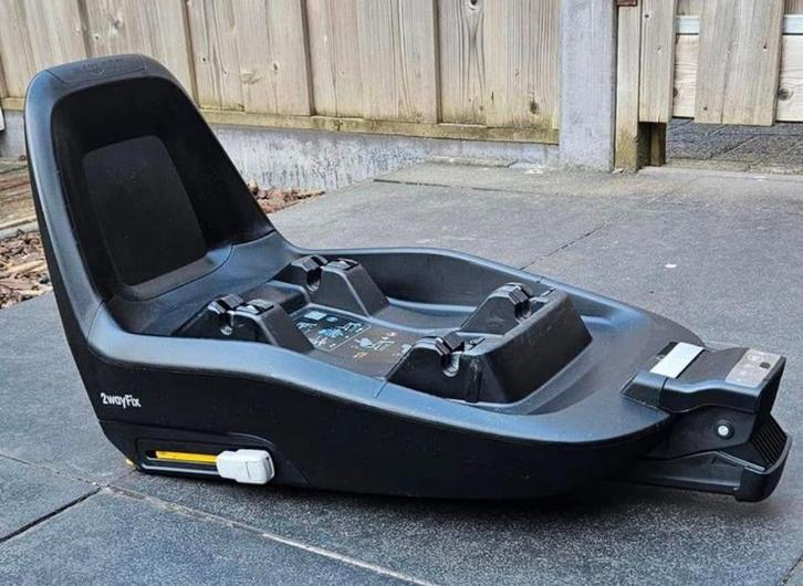 Maxi-Cosi 2wayfix isofix, Kinderen en Baby's, Autostoeltjes, Zo goed als nieuw, Maxi-Cosi, Isofix, Ophalen