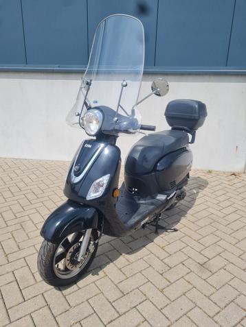 Sym Fiddle 3, bj 12-2017, A-klasse, zo goed als nieuw  beschikbaar voor biedingen
