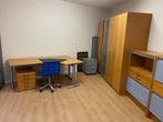 BUREAU GRATIS, Huis en Inrichting, Ophalen, Bureau