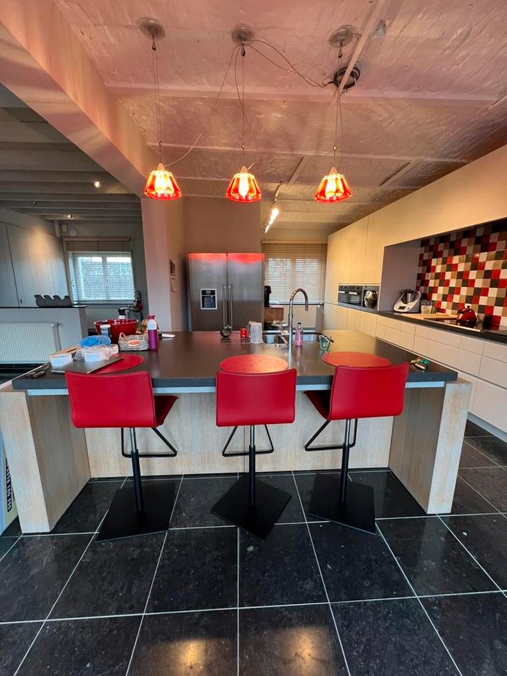 3 verstelbare lederen barkrukken - CASTELLAN Toto, Zakelijke goederen, Exploitaties en Overnames