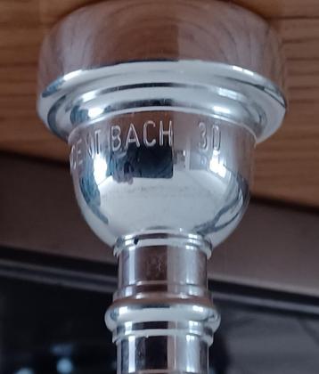 Back mondstuk 351 trompet 3D beschikbaar voor biedingen