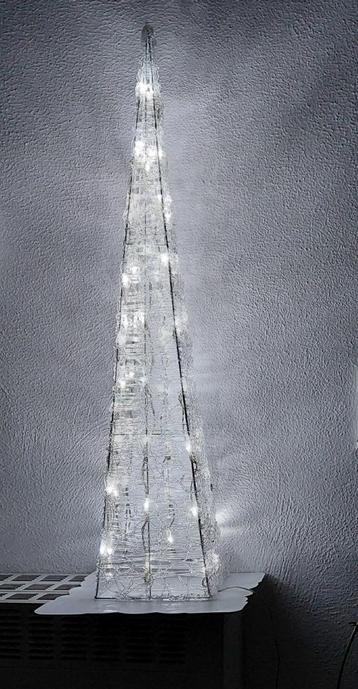 kerstpiramide led verlichting beschikbaar voor biedingen