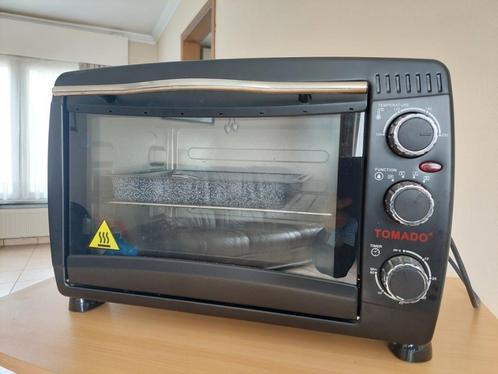 Tomado grill-oven 26 l zwart 1500 W, Elektronische apparatuur, Ovens, Gebruikt, Vrijstaand, Oven met grill, Minder dan 45 cm, Ophalen