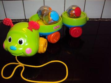Fisher price, Roll-a-round rups met 3 balletjes  beschikbaar voor biedingen