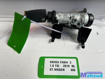 SKODA FABIA 3 Contactslot met sleutel 2014-2021 beschikbaar voor biedingen