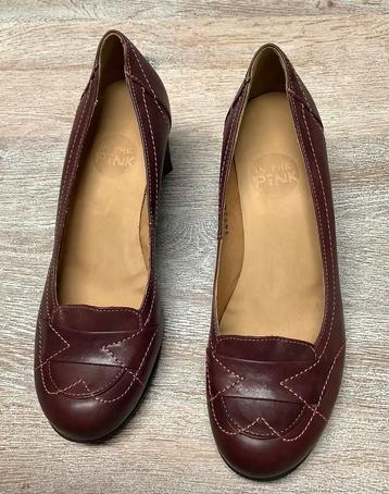 Lederen bordeaux damespumps In The Pink beschikbaar voor biedingen