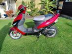 Scooter 50 cc voor opmaak of onderdelen, Ophalen