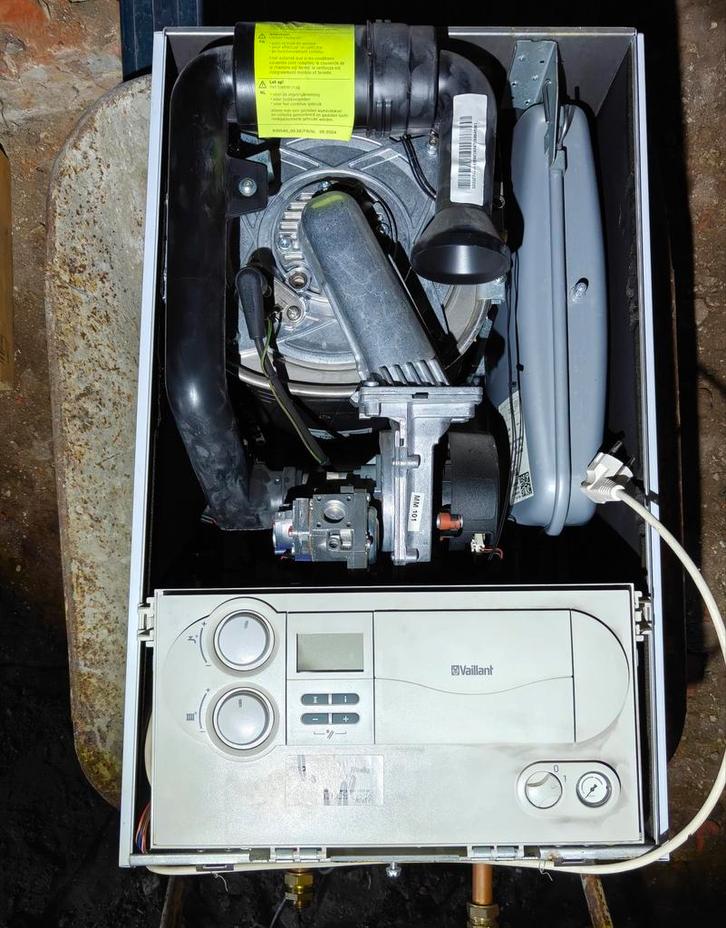 Vaillant VC BE 306/3-5 H (ecoTEC plus), Doe-het-zelf en Bouw, Chauffageketels en Boilers, Ophalen