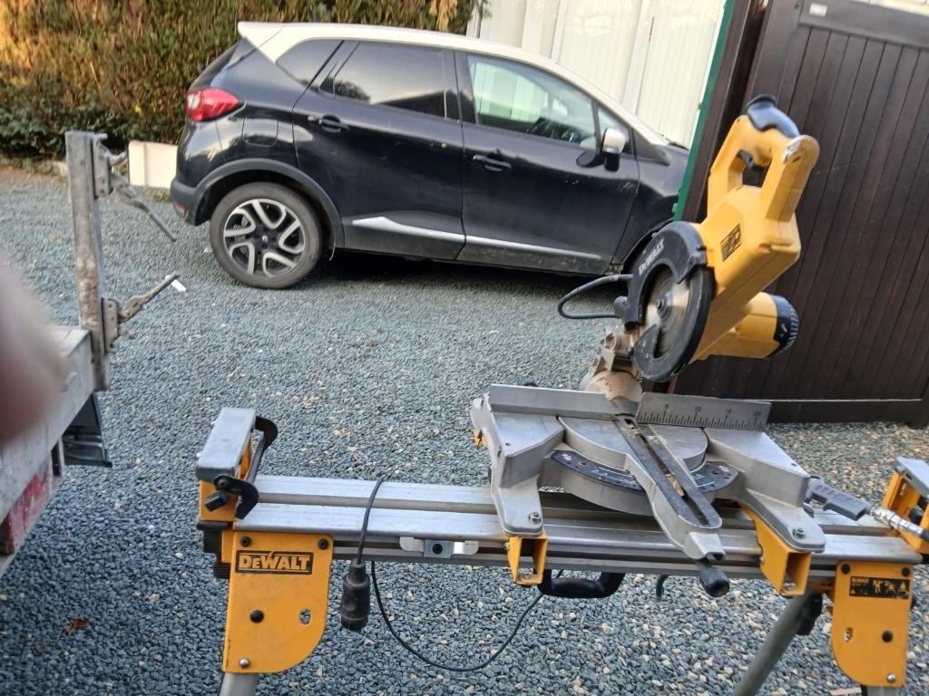 verstekzaag, Ophalen, Dewalt, Afkortzaag, 30 tot 70 mm