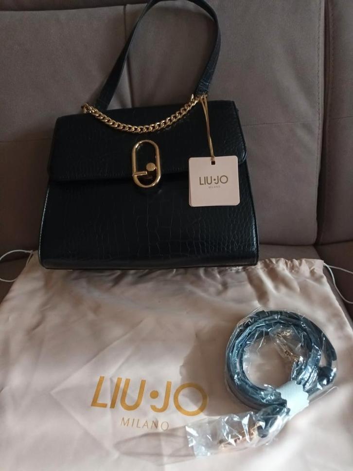 Volledig nieuwe handtas  " LIU JO", Handtassen en Accessoires, Tassen | Damestassen, Handtas, Zwart, Ophalen of Verzenden
