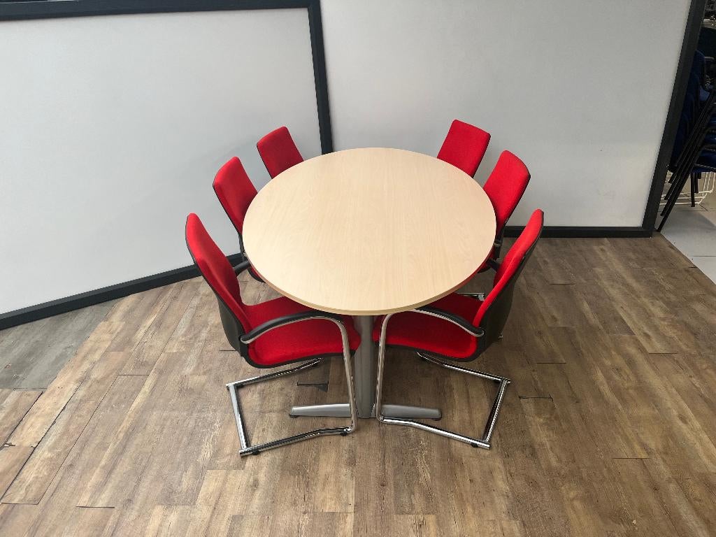 Ovale vergadertafel – Ahrend, Ophalen