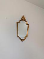 Miroir baroque doré à crête, Enlèvement