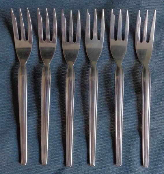 SOLA ELITE DESIREE Lot de 6 fourchettes à gâteau 12,5 cm, Maison & Meubles, Cuisine | Couverts, Comme neuf, Ensemble de couverts