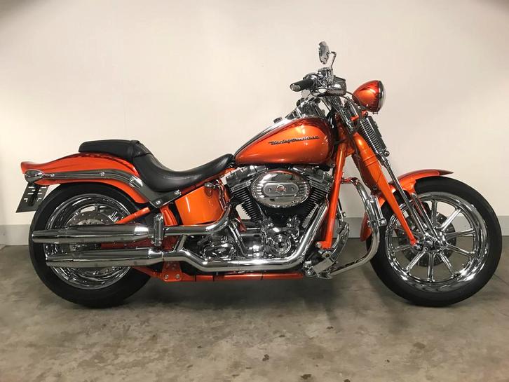 Harley-Davidson Cruiser SOFTAIL FXSTSSE CVO SPRINGER, Autos, Autos Autre, Achat, Autres carburants, Autre carrosserie, Blanc, Occasion