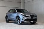 Alfa Romeo Junior E-Junior - Carplay - ACC - DAB (bj 2025), Stof, Gebruikt, Parkeersensor, https://public.car-pass.be/vhr/db6df4da-f58c-40e5-b6c6-58ba03a4022d