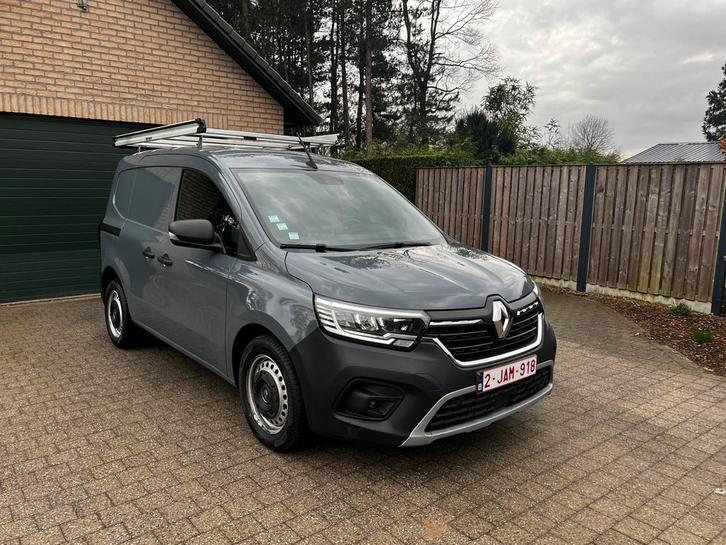 Renault Kangoo / benzine / 102 pk / Carplay / trekhaak /.., Auto's, Bestelwagens en Lichte vracht, Particulier, Achteruitrijcamera