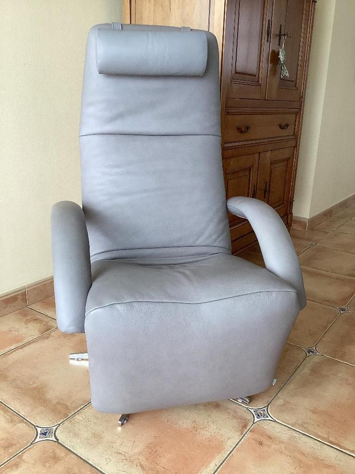 Prachtige Jori relax Yoga+kussen(showroomstaat), Huis en Inrichting, Fauteuils, Zo goed als nieuw, Leer, Ophalen