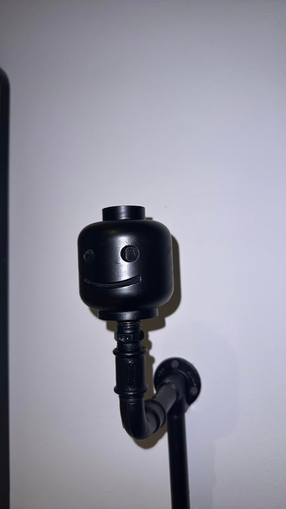 Lego hoofd voor kapstok helm, Maison & Meubles, Enlèvement, Neuf, Synthétique, Portemanteau mural