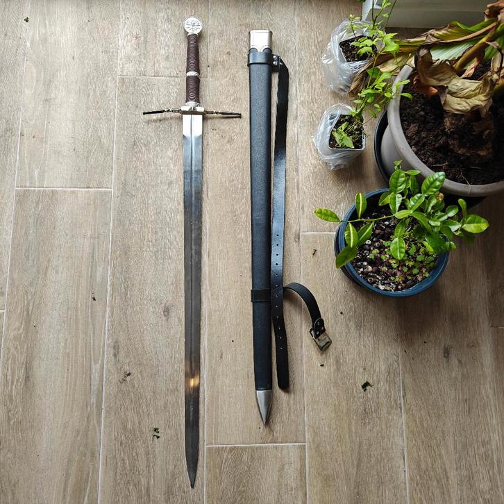 Zwaard 'The Witcher', Verzamelen, Lord of the Rings, Zo goed als nieuw, Replica, Ophalen