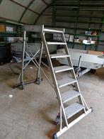 Industriële trapladder met platform, Ophalen, Gebruikt, Trap, Minder dan 2 meter
