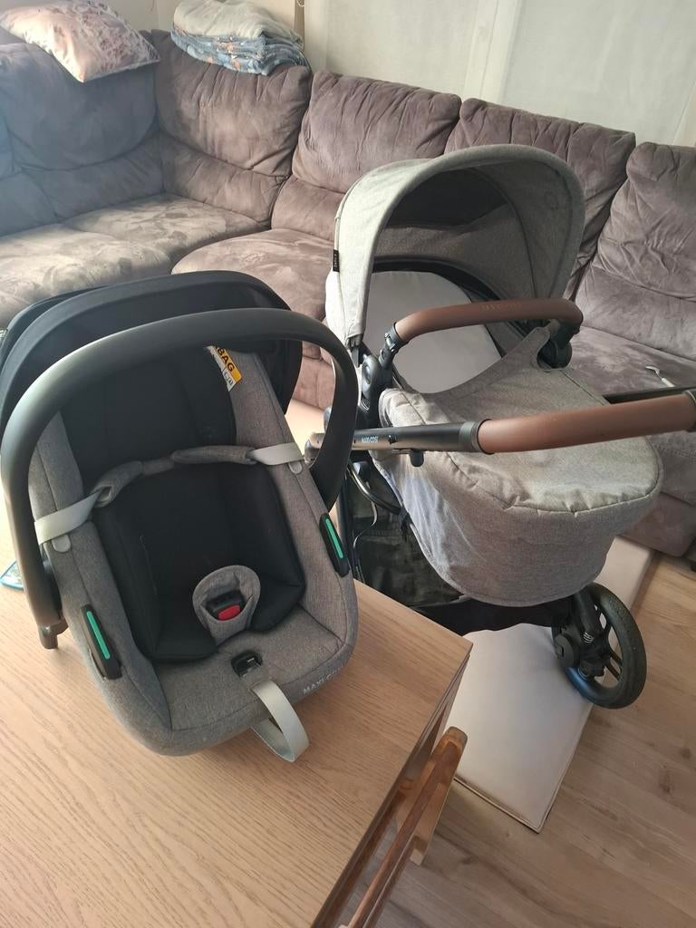 Maxi cosi zelia select trio 3in1, Enfants & Bébés, Enlèvement