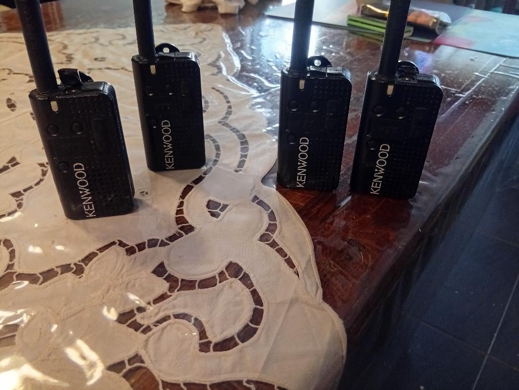 Walkie talkie, Ophalen, Gebruikt, Met broekklem, 5 tot 15 km