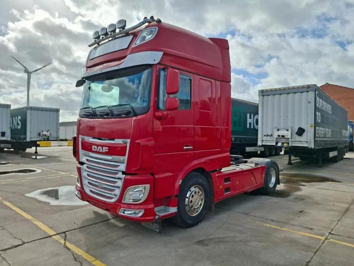 DAF XF 510 (année de construction 2017), Autos, Camions, Entreprise, Achat, ABS, Caméra de recul, Air conditionné, Bluetooth, Air conditionné automatique