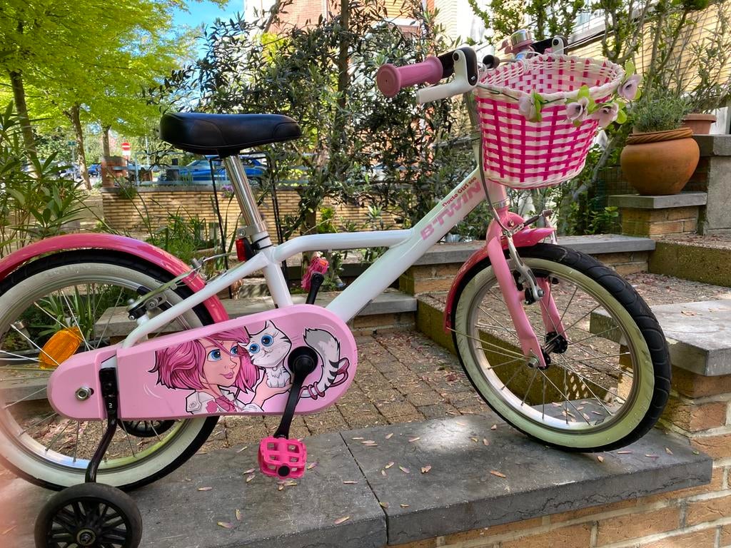 Velo fille 16 " de 3 a 7 ans, Vélos & Vélomoteurs, Enlèvement, Comme neuf, 16 pouces