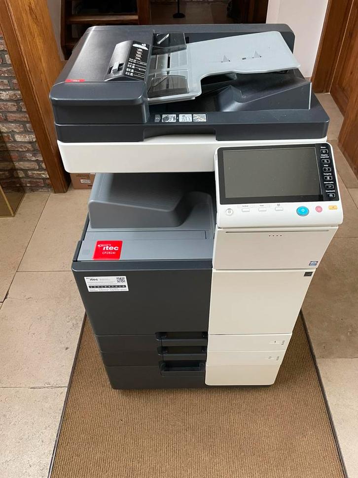Professionele printer/kopieermachine Itec CP2824i, Computers en Software, Printers, Zo goed als nieuw, Printer, Scannen, Ophalen