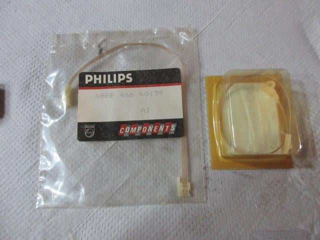 Tension band charly Philips neuf oldstock 4822 466 40179, TV, Hi-fi & Vidéo, Lecteurs vidéo, Enlèvement ou Envoi, Neuf, Lecteur ou enregistreur VHS