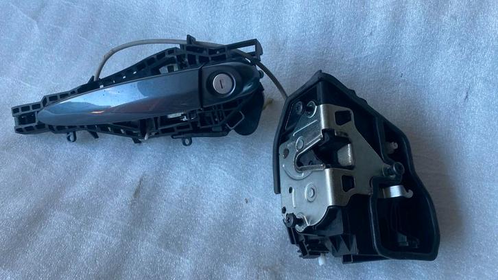 Serrure 4 portes BMW Série 1"2"3", côté conducteur, gauche, Autos : Pièces & Accessoires, Carrosserie & Tôlerie, Porte, BMW, Gauche