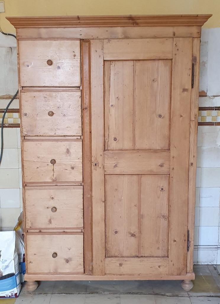 Armoire ancienne, Antiquités & Art, Antiquités | Meubles | Armoires, Enlèvement