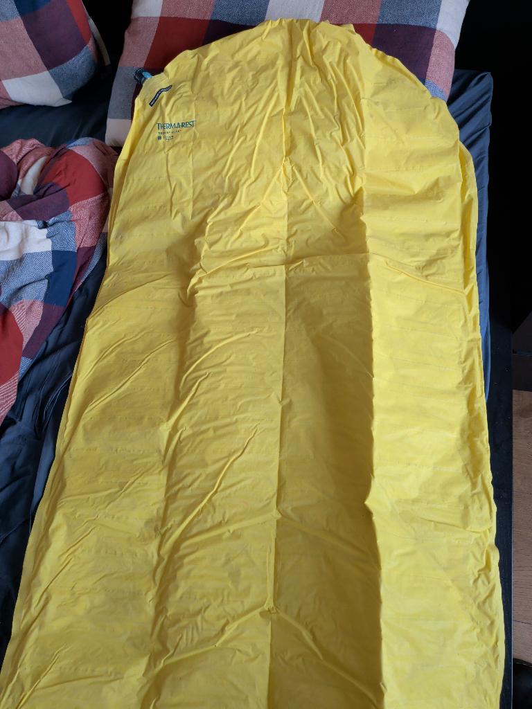 Ensemble thématique de matelas Neoair Xlite, Caravanes & Camping, Tapis de couchage, Utilisé, 1 personne, Enlèvement ou Envoi